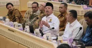 Menteri Nusron RDP di Komisi II DPR RI